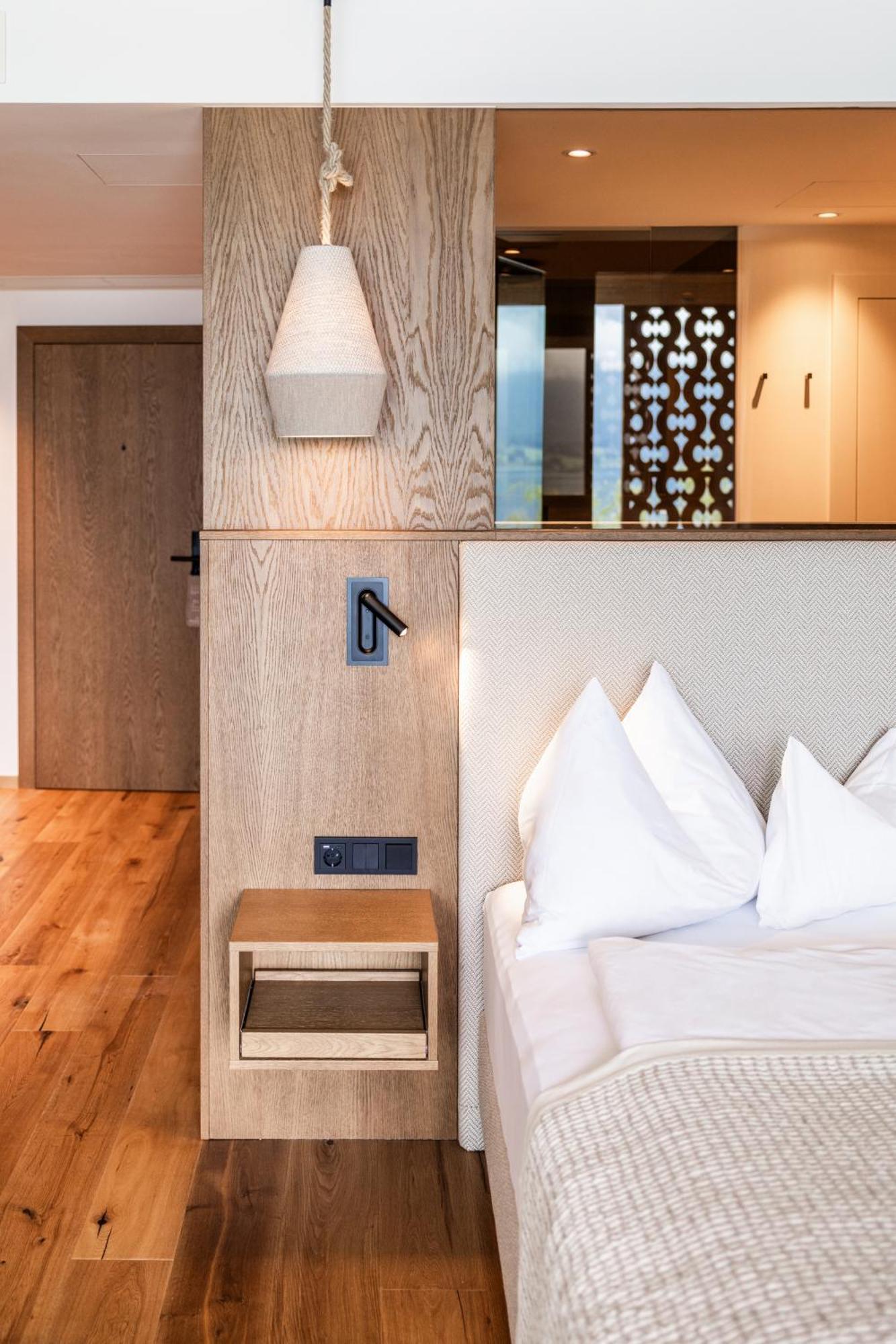 Hotel Seevilla Wolfgangsee Sankt Wolfgang im Salzkammergut ภายนอก รูปภาพ