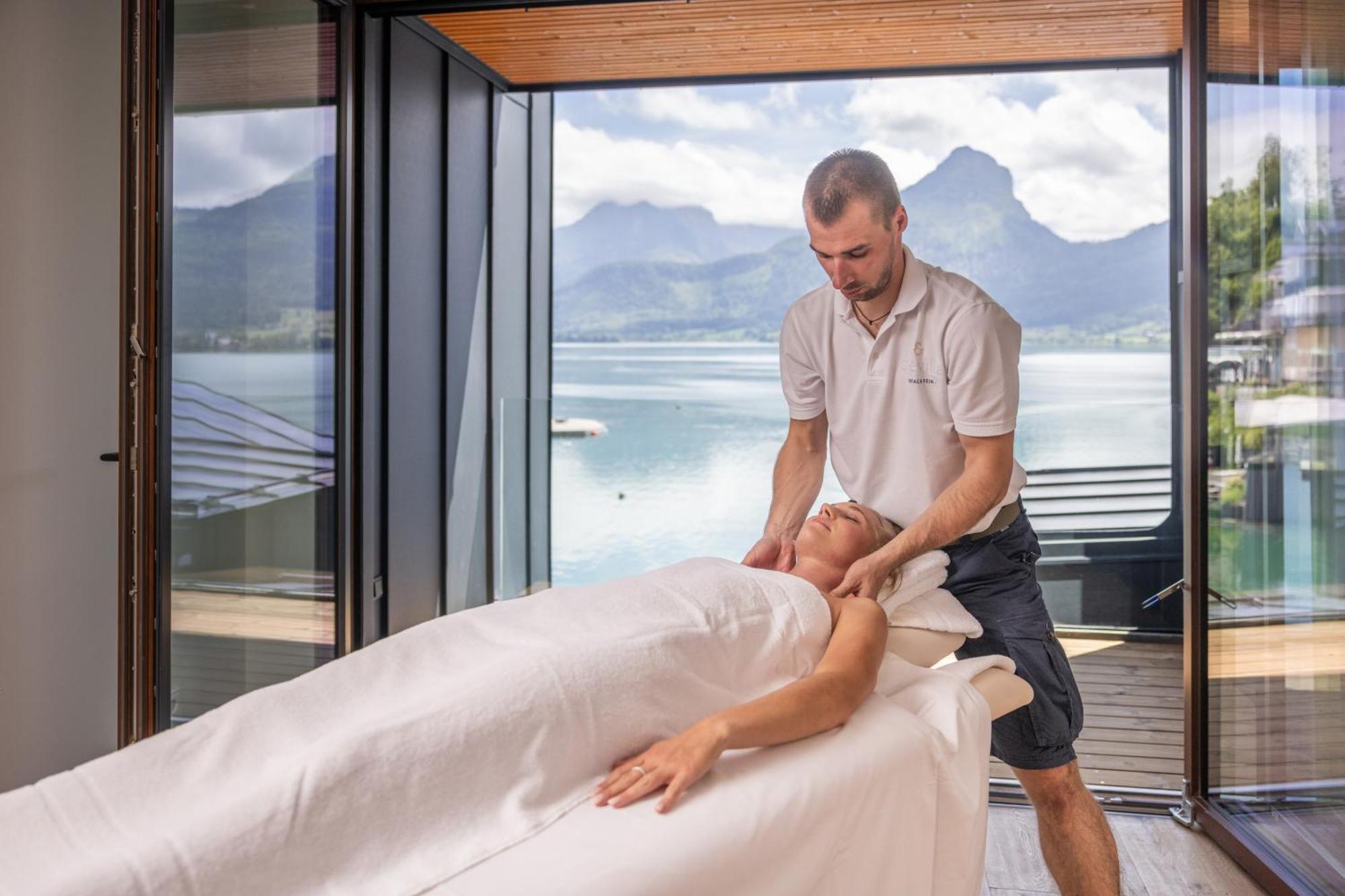 Hotel Seevilla Wolfgangsee Sankt Wolfgang im Salzkammergut ภายนอก รูปภาพ
